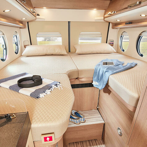 Malibu Van first class – two rooms 640 LE RB douche