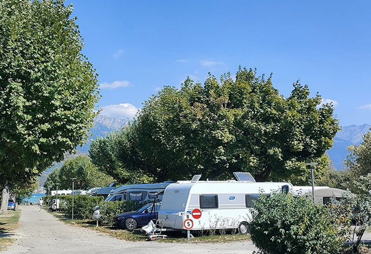 Camping Les Rives du Lac