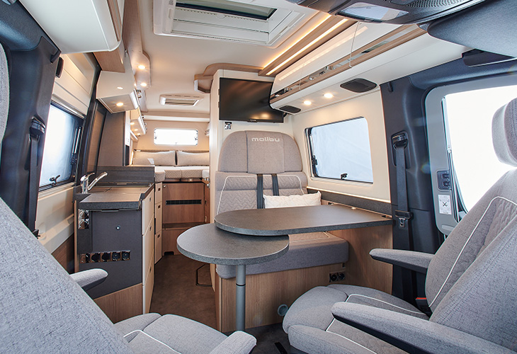 Malibu Genius interieur