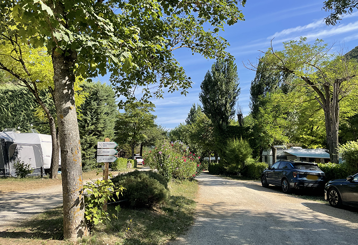 Staanplaatsen camping Porte de Provence