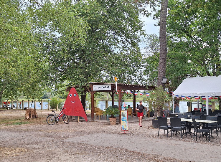 Camping Le Chêne du Lac