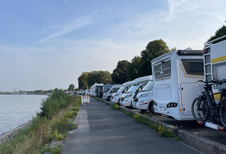 Verkoop campers caravans